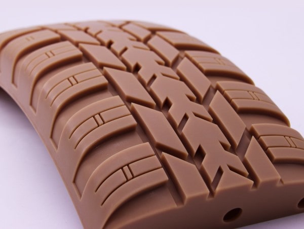 Lốp xe mẫu được in công nghệ SLA 3D có bề mặt nhẵn mịn