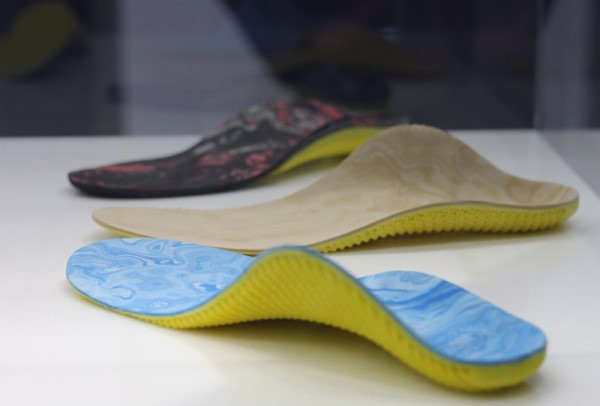 Đế giày được sản xuất bằng phương pháp 3D