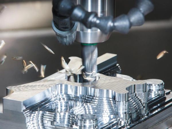Gia công CNC sử dụng hệ thống điều khiển số tự động